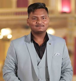 Photo of Vishal Sharma, Founder & CEO